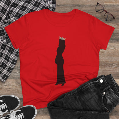 Pregnant Queen Silhouette Tee — Maternity Crown Graphic Shirt
